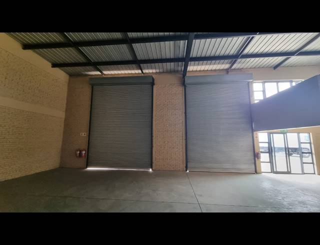 712M² WAREHOUSE TO LET IN POMONA